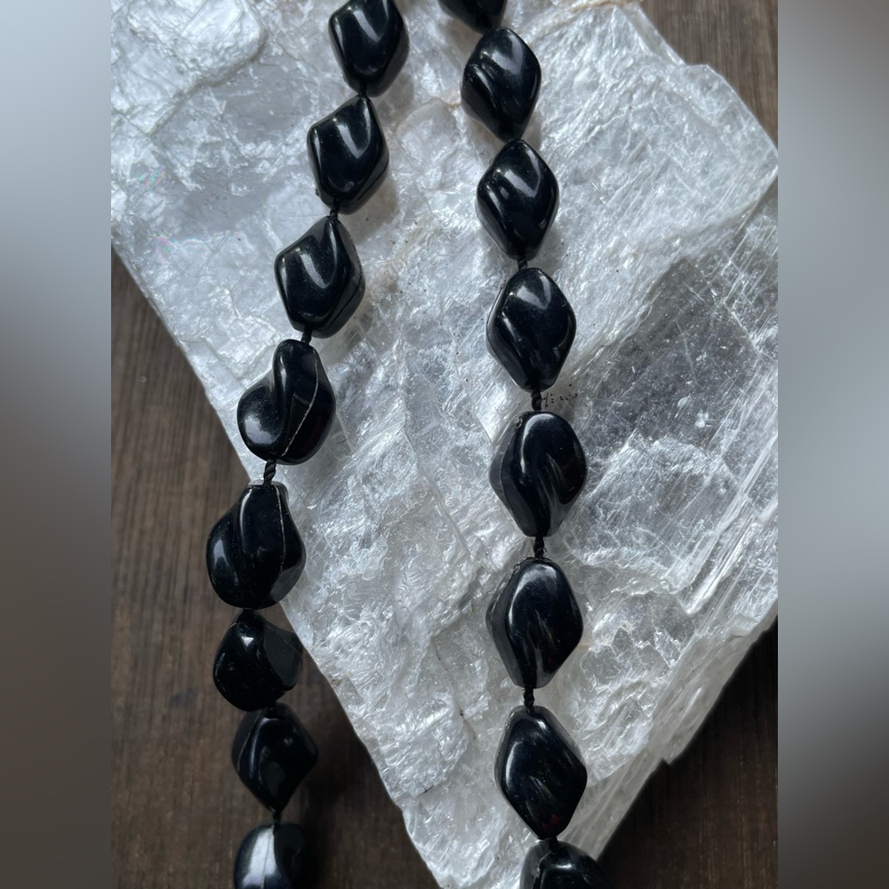 Vintage SARAH COV Black Beaded Necklace / Signed Sarah Coventry Mid Century Mod